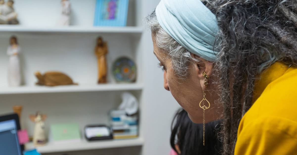 Nitrous oxide during labor with Midwife360